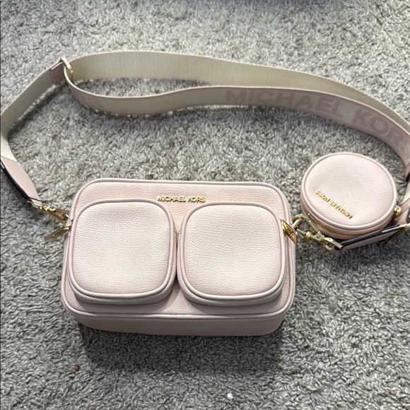 Michael Kors Pink Modern Crossbody Bag - Picture 1 of 5